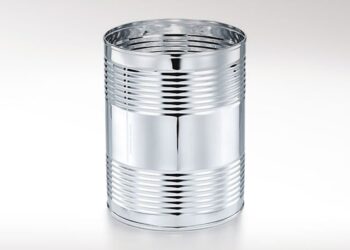 Κλωτσάνε το τενεκεδάκι…