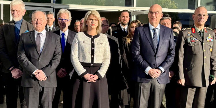 Στέφανος Γκίκας στα αποκαλυπτήρια της προτομής του Έκτορα Γιαλοψού: «Η θυσία τους αυτή αποτελεί φωτεινό παράδειγμα για τις νεότερες γενιές»