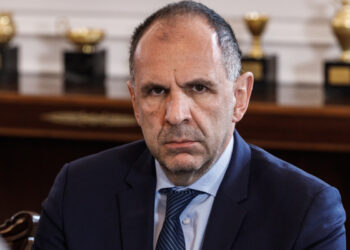 Γεραπετρίτης για Μεσανατολικό: Ο εκτοπισμός των Παλαιστινίων θα οδηγούσε σε περιφερειακή αστάθεια