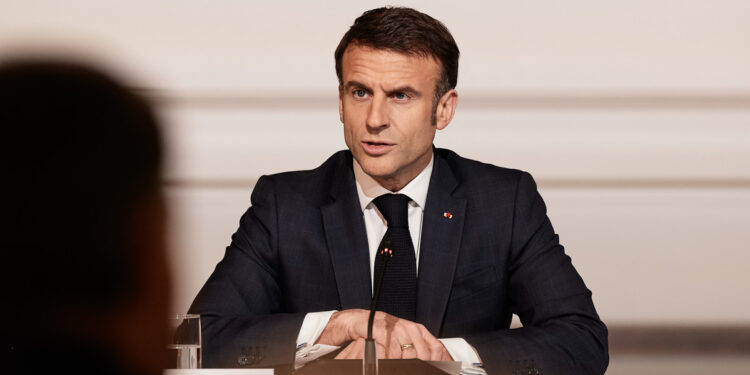 Μακρόν: Συμφωνία ανακωχής στην Ουκρανία θα μπορούσε να συναφθεί εντός των προσεχών εβδομάδων