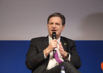 Σε δημόσια διαβούλευση τίθεται από τον Υπουργό Περιβάλλοντος το νομοσχέδιο για τις Δ.ΕΥ.Α