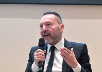 Στουρνάρας: Η ζώνη του ευρώ κινδυνεύει να χάσει την οικονομική της βαρύτητα σε παγκόσμιο επίπεδο