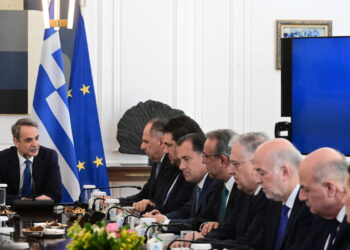 Υπουργικό Συμβούλιο: Το πρόσημο του αναπτυξιακού νόμου είναι η ενίσχυση της βιομηχανίας και των θέσεων εργασίας