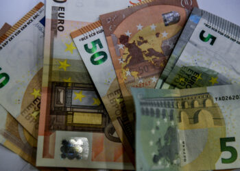 “Εξοικονομώ 2025”: Με ξεχωριστά κίνητρα η ένταξη πληγέντων Δ. Μακεδονίας, Θεσσαλίας, Στ. Ελλάδας, Πελοποννήσου και Κρήτης