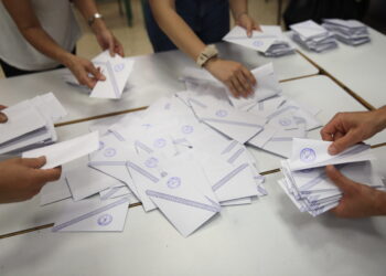 Ψηφοδέλτια στον… πάγο