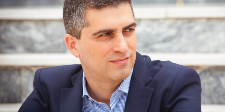 Χρίστος Δημας: «Ξεχάστε την Ελλάδα της οικονομικής κρίσης, που ανήκει στο παρελθόν»