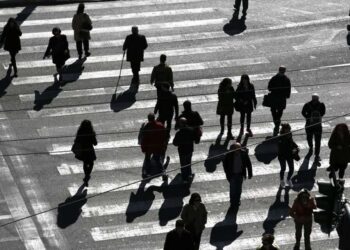 Πάνω από 2 δισ. ευρώ ετησίως από τη μείωση της φοροδιαφυγής