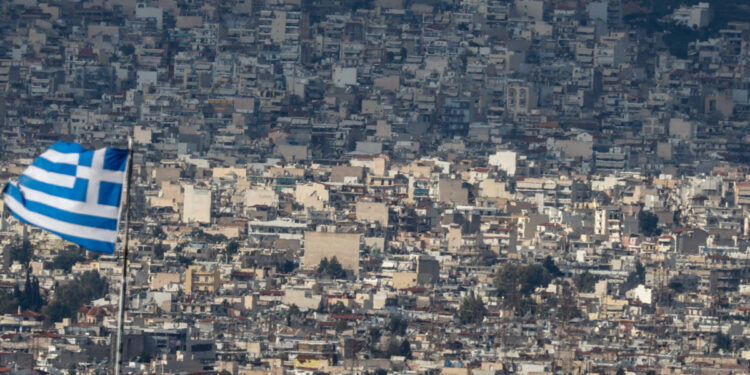 Ο φόρος – χαράτσι που γεννά συζητήσεις, σενάρια και αντιδράσεις