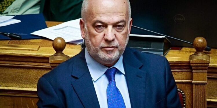 Η κυβέρνηση δεν στέκεται εμπόδιο στη Δικαιοσύνη για τη διερεύνηση ποινικών ευθυνών πολιτικών