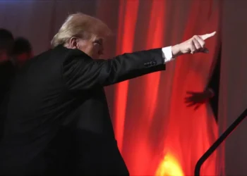 Οι «ενδιαφέροντες καιροί» του Τραμπ