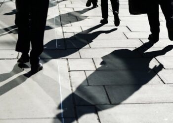 Στο 9% η ανεργία τον Μάρτιο στην Ελλάδα – Τι δείχνουν τα στοιχεία της ΕΛΣΤΑΤ