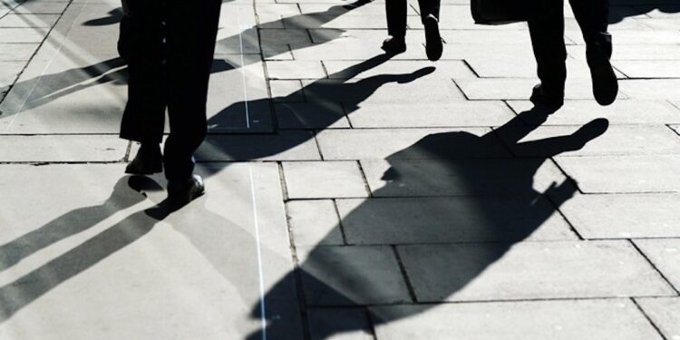 Στο 9% η ανεργία τον Μάρτιο στην Ελλάδα – Τι δείχνουν τα στοιχεία της ΕΛΣΤΑΤ