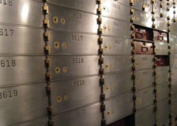 Τέλος στο «πάγωμα»! Ανοίγουν οι δεσμευμένες τραπεζικές θυρίδες – Όλα όσα πρέπει να γνωρίζετε