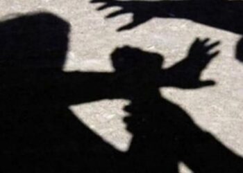 Υφυπουργός σε Υφυπουργό: «Είσαι αδερφή»