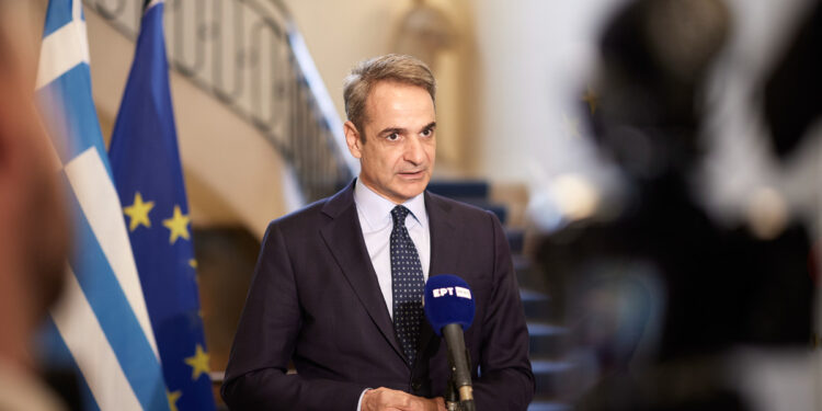 Με τον Μητσοτάκη στην προεδρία, συνεδριάζει το Συμβούλιο Ασφαλείας – Τι περιλαμβάνει η ημερήσια διάταξη