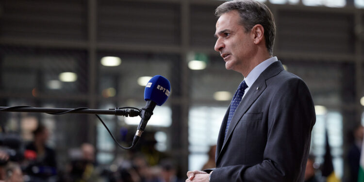 Ο Μητσοτάκης «δείχνει» τις νέες απειλές – Υποθαλάσσια καλώδια και θαλάσσια ασφάλεια στο επίκεντρο-Οι άξονες της ομιλίας