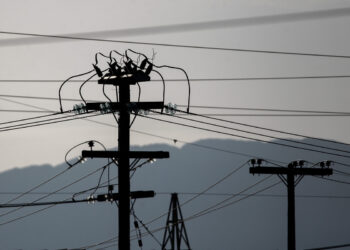 Νέα προϊόντα από τις εταιρείες προμήθειας φέρνει η στροφή στα σταθερά τιμολόγια