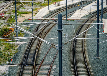 Επενδύσεις ύψους 360 εκατ. ευρώ στον ελληνικό σιδηρόδρομο