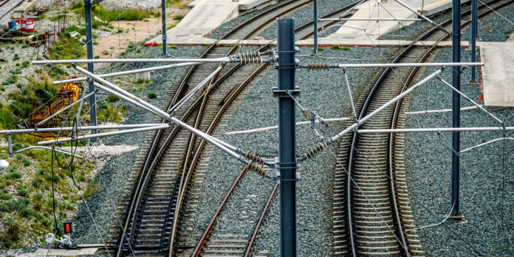 Επενδύσεις ύψους 360 εκατ. ευρώ στον ελληνικό σιδηρόδρομο