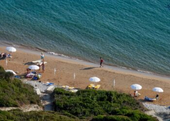 Από τα ρεκόρ στο νέο αναπτυξιακό πρότυπο για τον ελληνικό τουρισμό