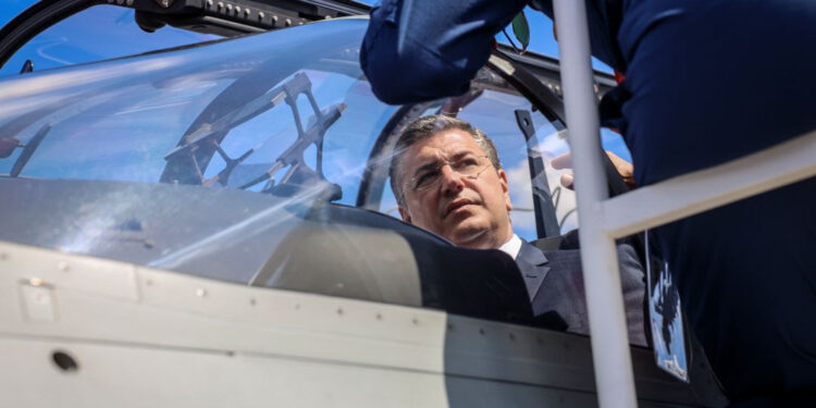 «Οι αεροπορικές μεταφορές είναι κομβικές για την ευρωπαϊκή συνδεσιμότητα και πρέπει να είναι ανταγωνιστικές, αποδοτικές και βιώσιμες»