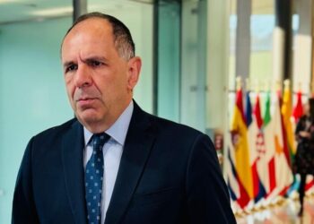 Συνάντηση Γεραπετρίτη με τον Ούγγρο ομόλογό του