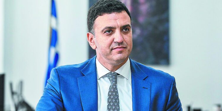 Για την Ελλάδα με ένα από τα μεγαλύτερα και πολυπληθέστερα νησιωτικά συμπλέγματα παγκοσμίως, το θαλάσσιο οικοσύστημα αποτελεί πηγή ζωής και ευημερίας