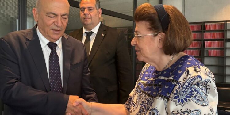 Συνάντηση εργασίας της Υπουργού Πολιτισμού Λ. Μενδώνη με τον Παλαιστίνιο Υπουργό Τουρισμού και Αρχαιοτήτων H. Al-Hayek