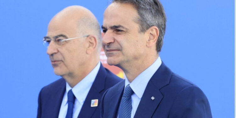 Στη Χάγη συνοδεύοντας τον πρωθυπουργό για τη Σύνοδο Κορυφής του ΝΑΤΟ ο Ν. Δένδιας