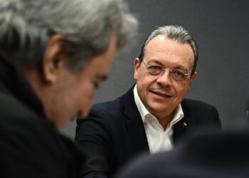 Σε υπαρξιακό σταυροδρόμι ο ΣΥΡΙΖΑ αναζητά πυξίδα