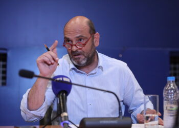 «Ένα σύγχρονο κράτος οφείλει να στηρίζει το δικαίωμα και την ελευθερία της έκφρασης και όχι να τα φιμώνει»