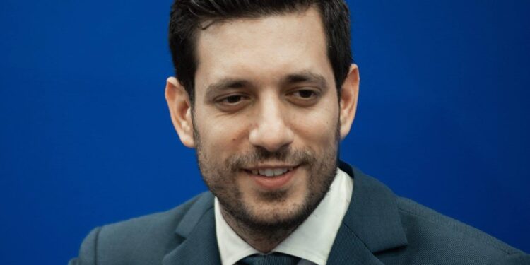 Λιγότερη ειρωνεία και περισσότερα εποικοδομητικά μέτρα για να μειώσουμε τους θανάτους στην άσφαλτο