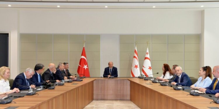 Δεν είδαμε ούτε μία ανακοίνωση από τη Χαριλάου Τρικούπη