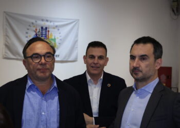 Πανωλεθρίαμβος