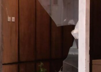 ΝΔ για επίθεση στην πολυκατοικία που διαμένει ο βουλευτής Στρ. Σιμόπουλος: «Η Δημοκρατία δεν τρομοκρατείται»