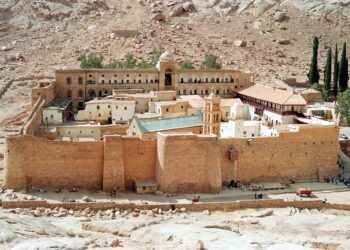 Μονή Σινά: Ιστορία, αλήθειες και ψέματα