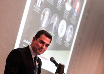 Επανεκκίνηση με Σκρέκα