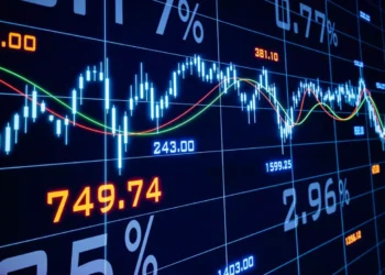 Άλμα καταγράφουν οι μετοχές στο ξεκίνημα των συναλλαγών