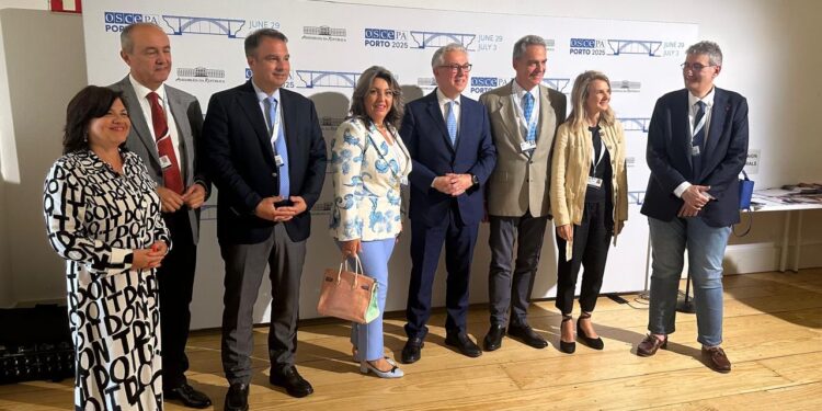 «Η Ελλάδα πυλώνας σταθερότητας και υπερασπιστής του Διεθνούς Δικαίου»