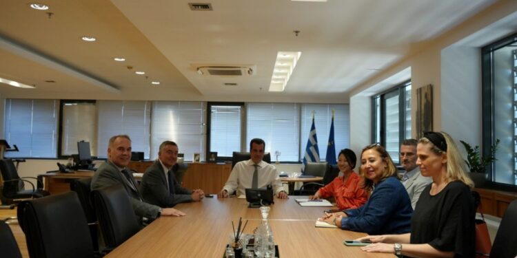 Συνάντηση Θ. Πλεύρη με την Αν. Γενική Διευθύντρια Διαχείρισης και Μεταρρύθμισης του Διεθνούς Οργανισμού Μετανάστευσης, SungAh Lee