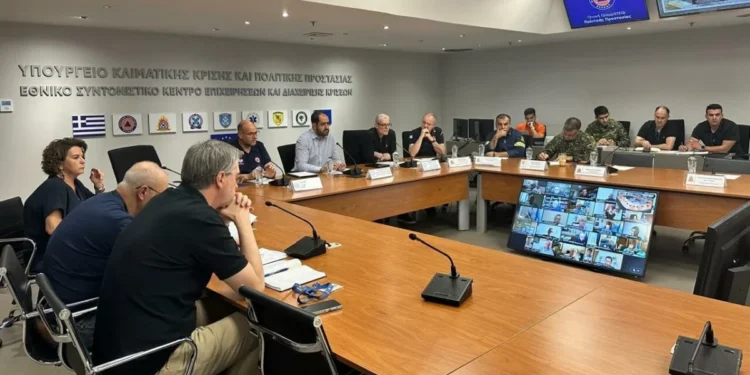 Σύσκεψη στην Πολιτική Προστασία για τον καύσωνα