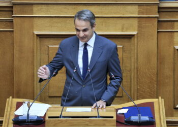 Μητσοτάκης: Αναστέλλεται η εξέταση αιτήσεων ασύλου για 3 μήνες