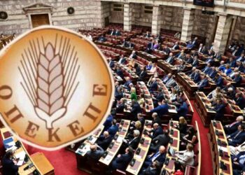 Θεσμική αντεπίθεση της κυβέρνησης με φόντο πολιτικές αιχμές και 2,7 δισ. ευρώ