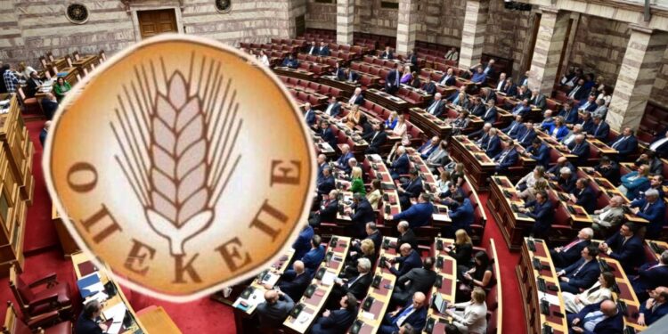 Θεσμική αντεπίθεση της κυβέρνησης με φόντο πολιτικές αιχμές και 2,7 δισ. ευρώ