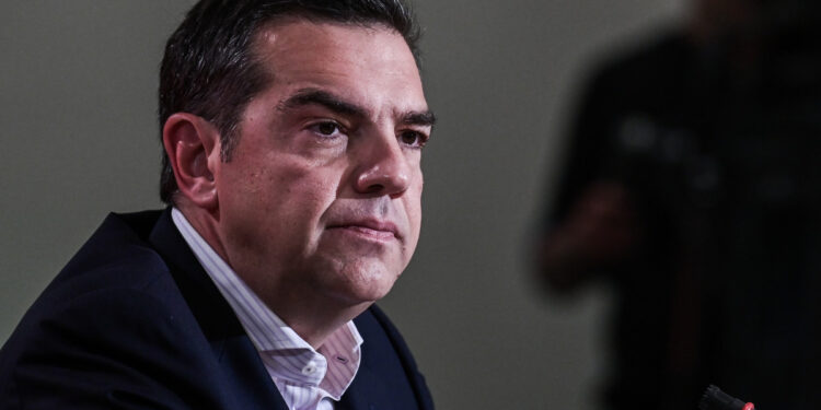 Δημοψήφισμα: Η «κωλοτούμπα» έγινε 10 ετών