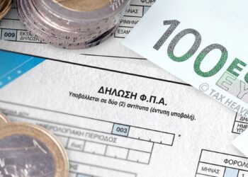 Καλεί την Ελλάδα να ευθυγραμμιστεί με ευρωπαϊκή οδηγία για τον ΦΠΑ