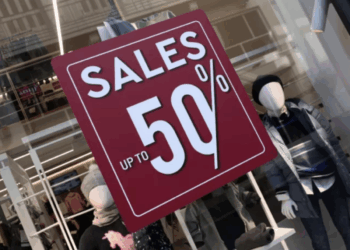 Εκπτώσεις: Πότε ξεκινούν – Πού θα κυμανθούν οι τιμές