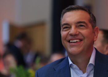 H πρώτη kolotoumpa Τσίπρα μετά το rebranding