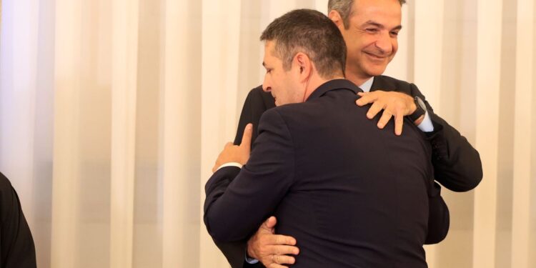 Ποιους ενοχλεί και ποιοι φοβούνται τον Γιώργο Μυλωνάκη