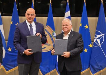 Υπογραφή Μνημονίου Συνεργασίας του ΥΠΕΘΑ με το «Χαμόγελο του Παιδιού»